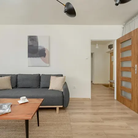 Charming Trzebnicka By Renters Wrocław