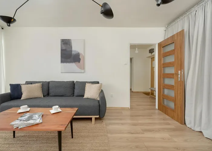 Charming Trzebnicka By Renters ורוצלב