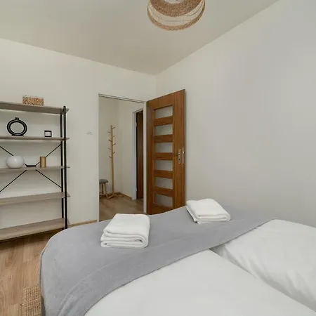 Apartman Charming Trzebnicka By Renters