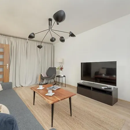Charming Trzebnicka By Renters *