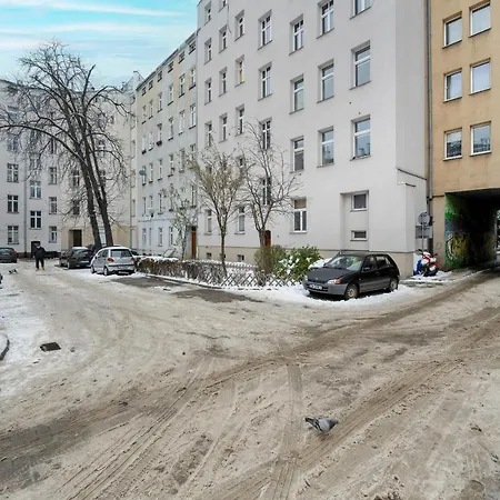 Апартаменты Charming Trzebnicka By Renters *