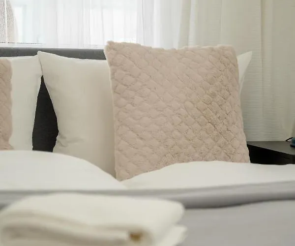 Charming Trzebnicka By Renters شقة *